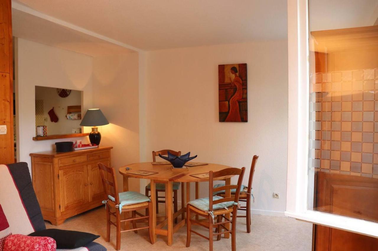 Le Nid De Barrier Appartement Bagnères-de-Luchon Buitenkant foto