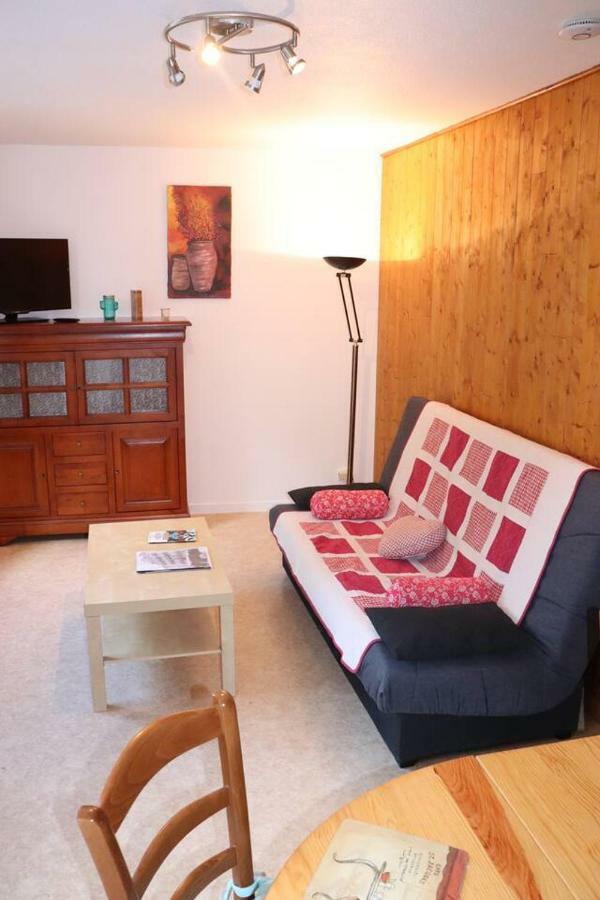 Le Nid De Barrier Appartement Bagnères-de-Luchon Buitenkant foto